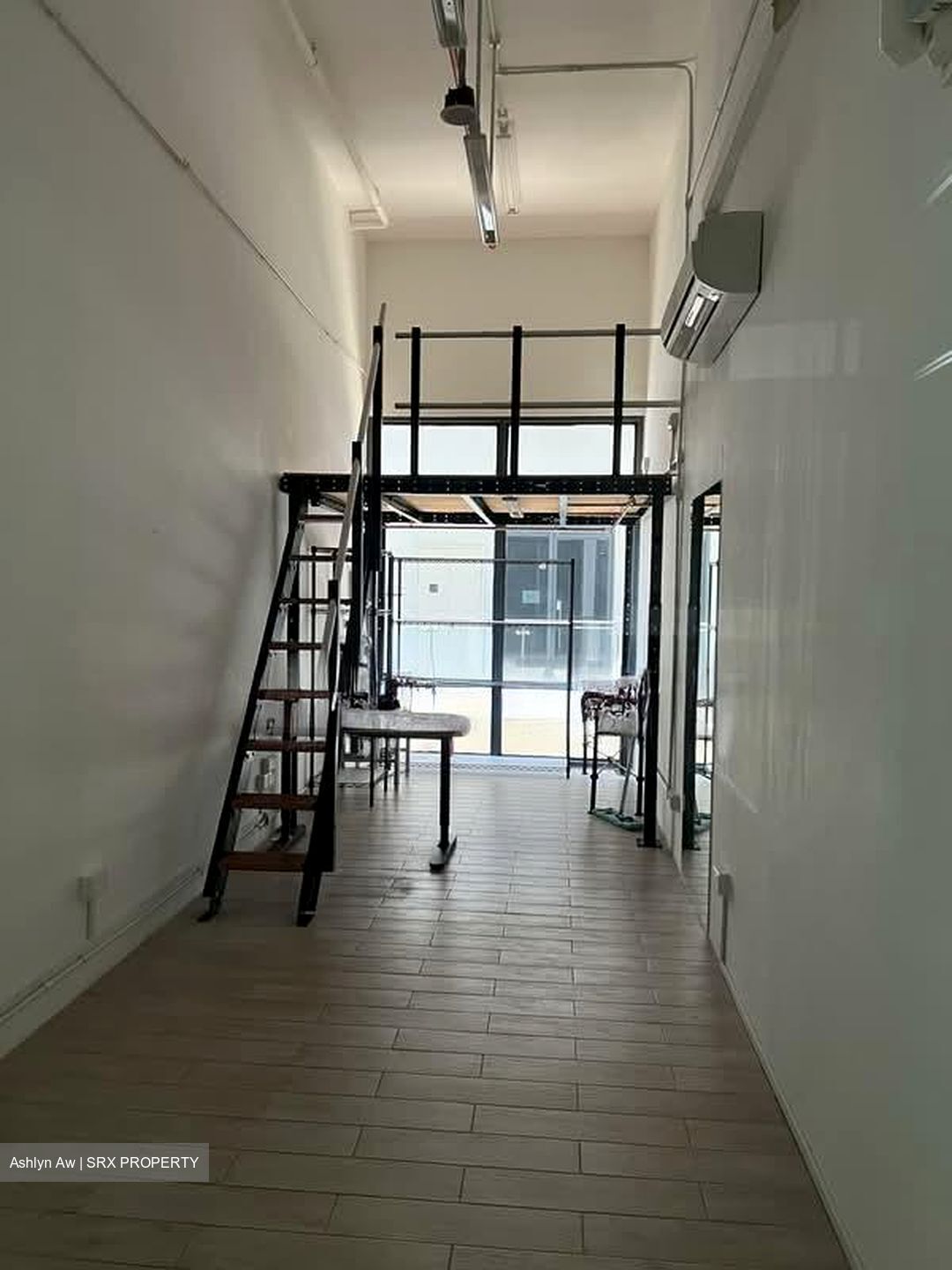 The Promenade@Pelikat (D19), Shop House #548269081